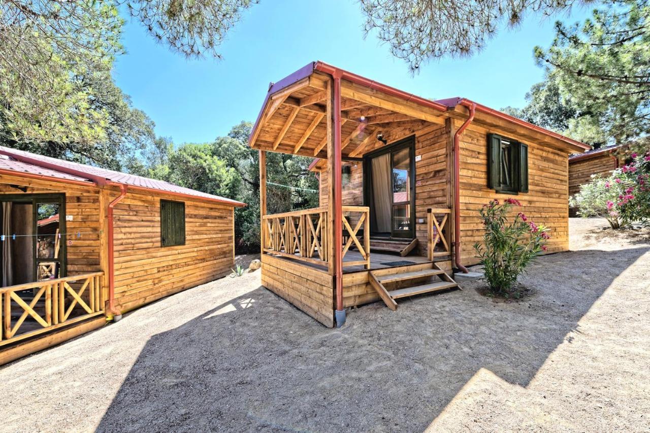 Feriendorf La Mora Calvi  Extérieur photo